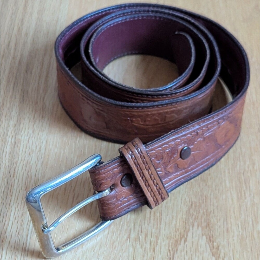 Vintage Hand-Tooled Leather Money Belt – Acorn Design – Hidden Zip Pocket – 36